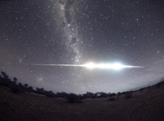 Light streak in the sky created by HAYABUSA and the capsule (courtesy: Yutaka Iijima)