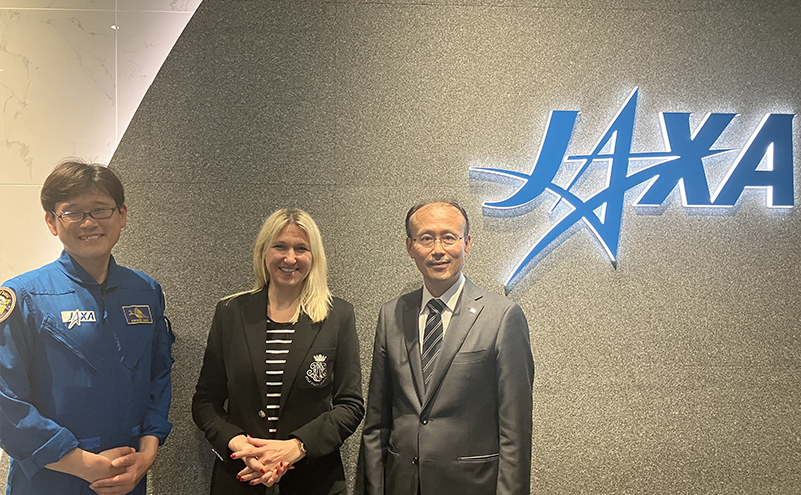 Dr. Silke LAUNERT, Parliamentary State Secretary to the Federal Minister of Research, Technology and Space / Tsukuba Space Center