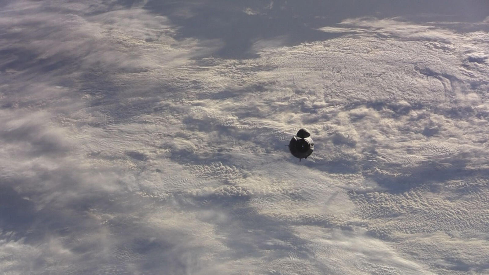Crew Dragon spacecraft carrying HOSHIDE to the ISS