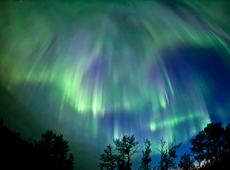 Aurora curtain (courtesy: Zoltan Kenwell/NASA)