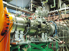 High-Temperature, High-Pressure Combustion Test Facility