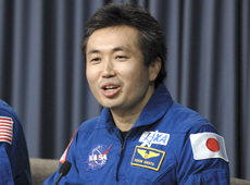 Astronaut Wakata at STS-127 press conference after landing (Courtesy of NASA)