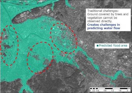 Left： Estimated flood risk area based on digital surface model (before improvement)