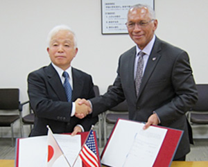 JAXA and NASA signed a Memorandum of Understanding  for cooperation on the Hayabusa2 mission and OSIRIS-REx mission -Strengthen Relationships in Asteroid Exploration-